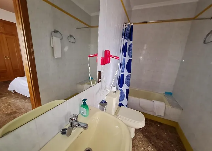Hotel Bon Lloc 2*