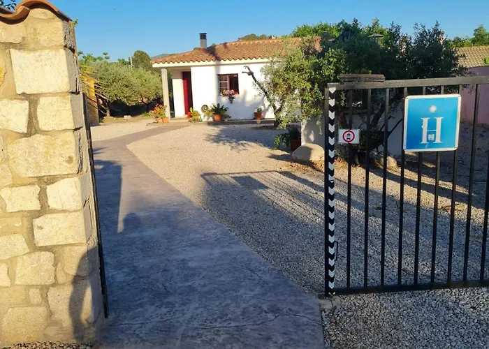 Bon Lloc Hotel
