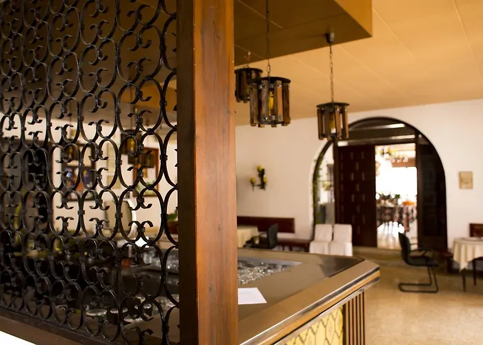 Hotel Bon Lloc 2*